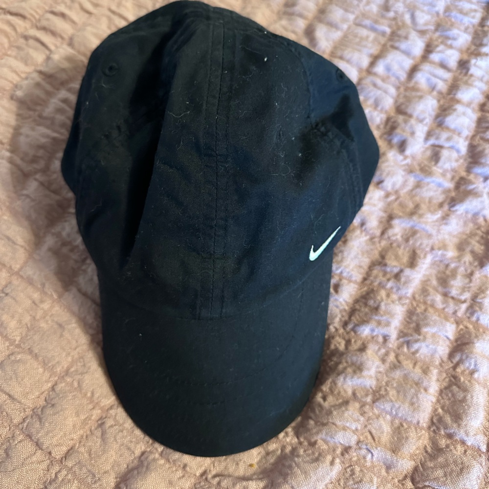 Black Nike Women's Cap